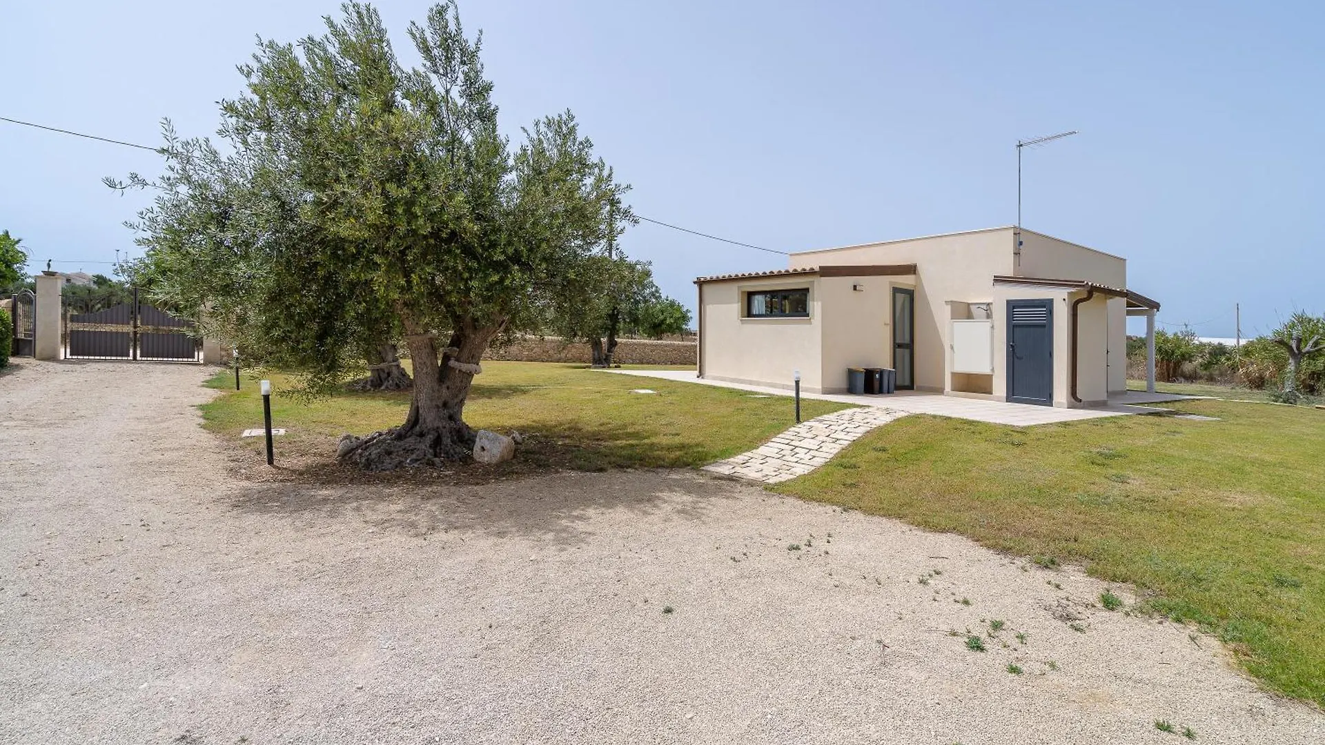 Agrivillage San Lorenzo Reitani 0*,  Italy